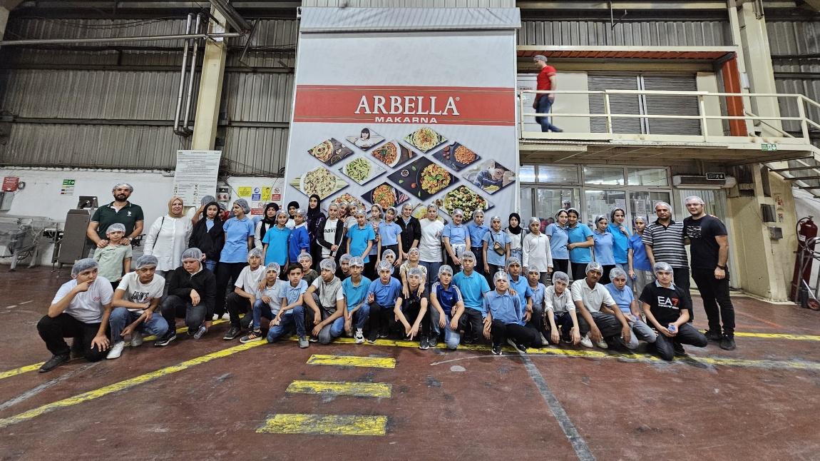 Yakaköy Ortaokulu olarak Arbella Makarna Fabrikasına Gezisinden görüntüler